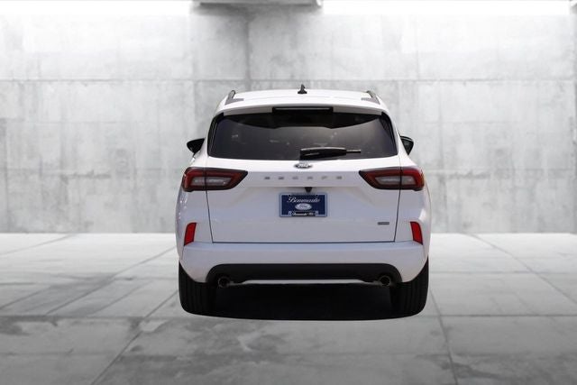 2023 Ford Escape Hybrid ST-Line