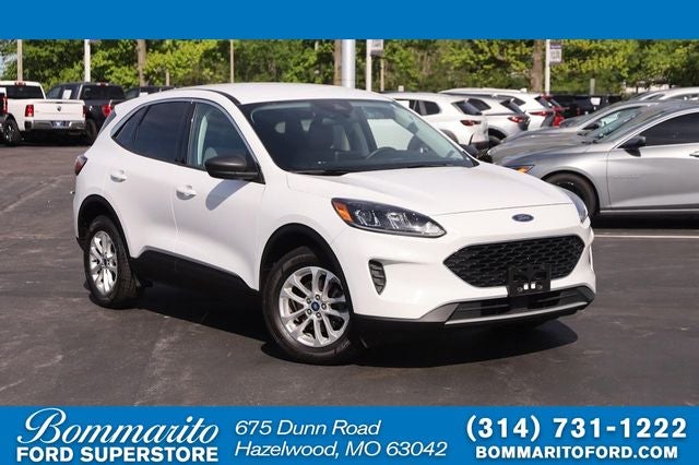 2022 Ford Escape SE