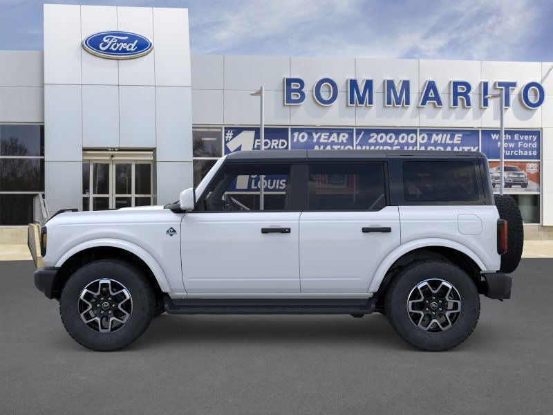 2026 Ford Bronco Outer Banks®