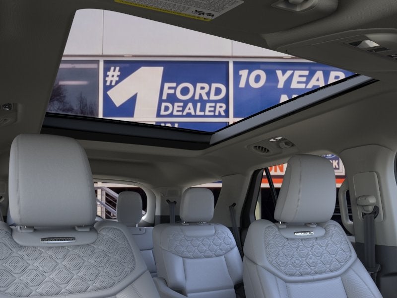 2026 Ford Explorer Platinum™