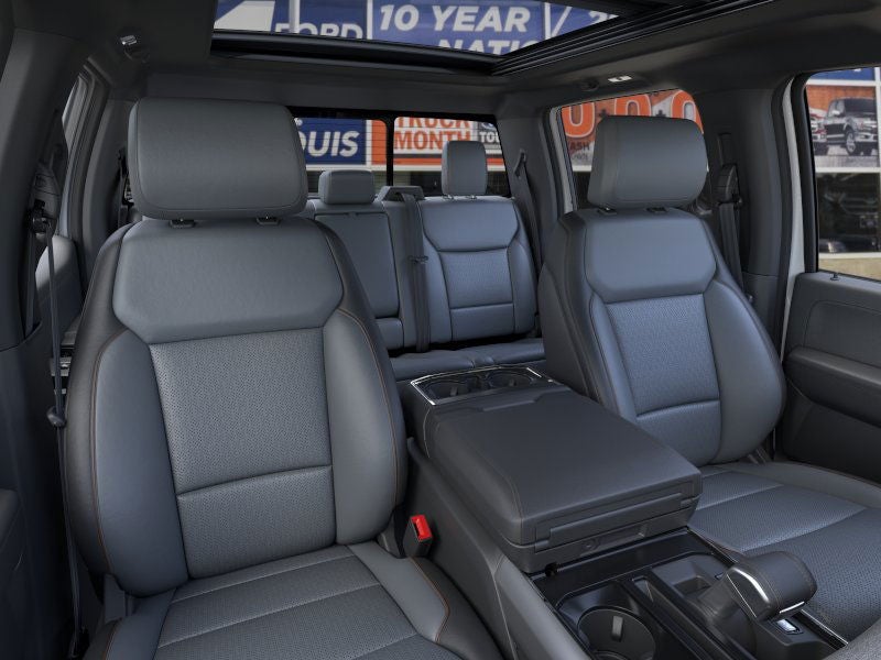 2025 Ford F-150 Lightning Lariat®