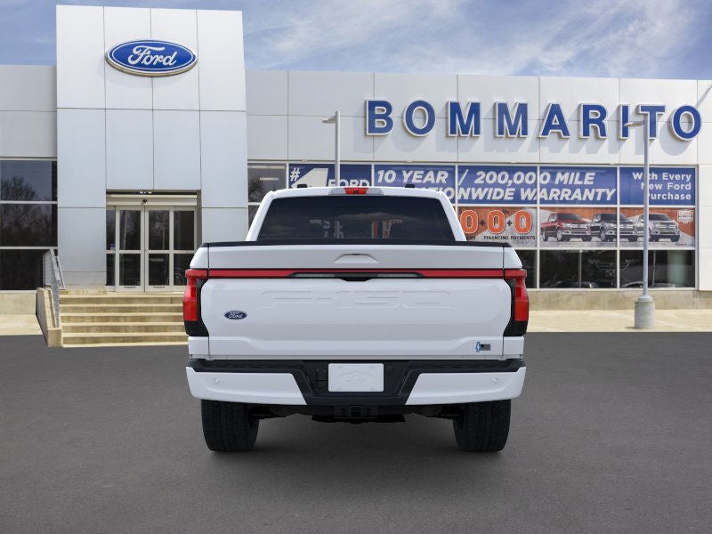 2025 Ford F-150 Lightning Lariat®