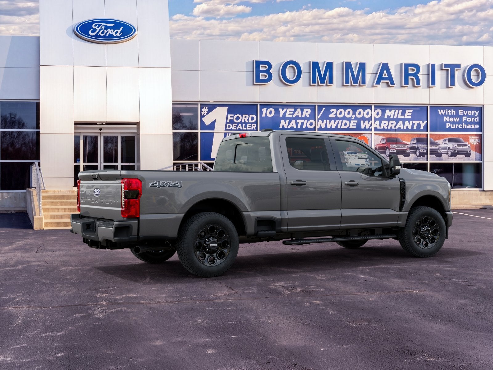 2027 Ford Super Duty F-250® XLT