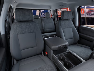 2027 Ford Super Duty F-250® XLT