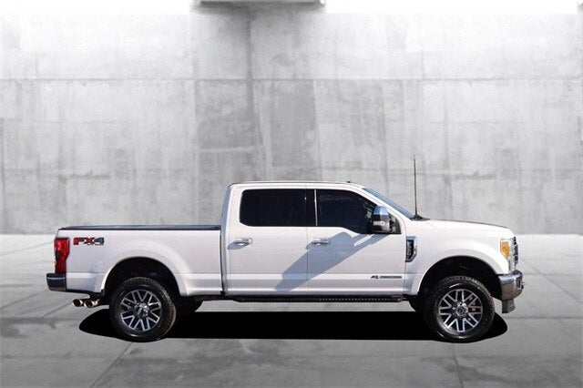 2017 Ford F-350SD Lariat