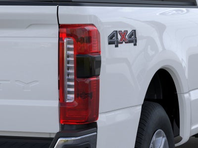 2026 Ford Super Duty F-350® XLT