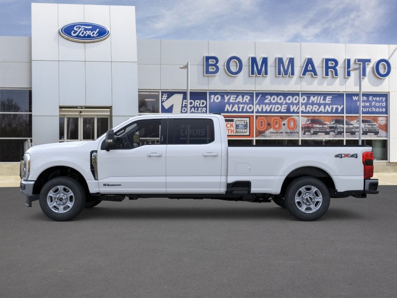 2026 Ford Super Duty F-350® XLT