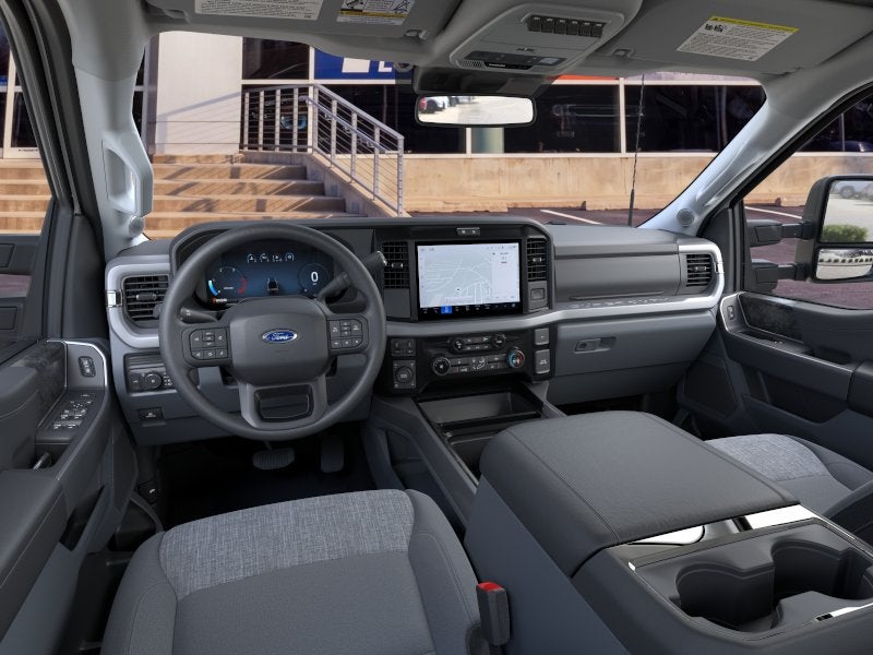 2026 Ford Super Duty F-350® XLT