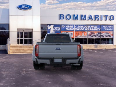 2026 Ford Super Duty F-350® Lariat®
