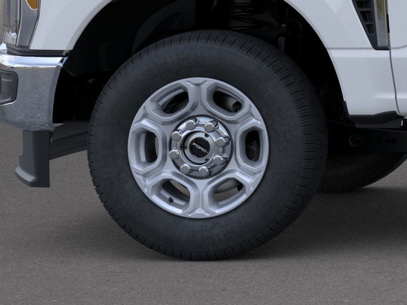 2026 Ford Super Duty F-350® XLT