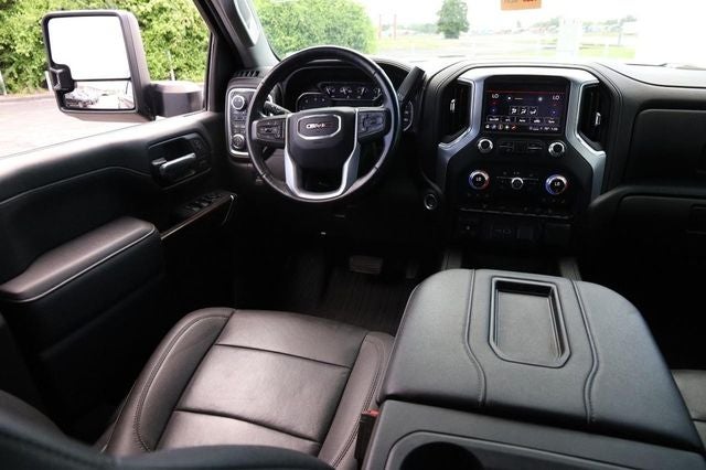 2022 GMC Sierra 2500HD SLT