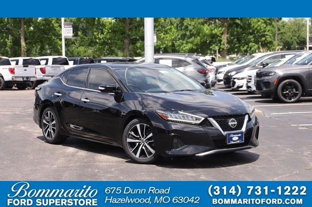 2023 Nissan Maxima SV