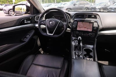 2023 Nissan Maxima SV