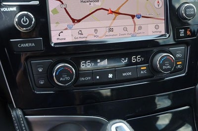 2023 Nissan Maxima SV