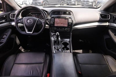 2023 Nissan Maxima SV