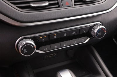 2021 Nissan Altima 2.0 SR