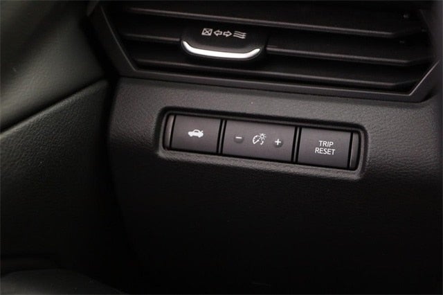 2021 Nissan Altima 2.0 SR