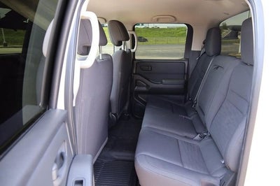 2022 Nissan Frontier S