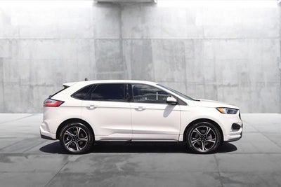 2022 Ford Edge ST