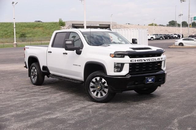 2022 Chevrolet Silverado 2500HD Custom