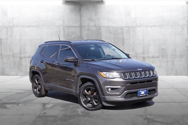 Used 2018 Jeep Compass Latitude with VIN 3C4NJCBB3JT487640 for sale in Hazelwood, MO