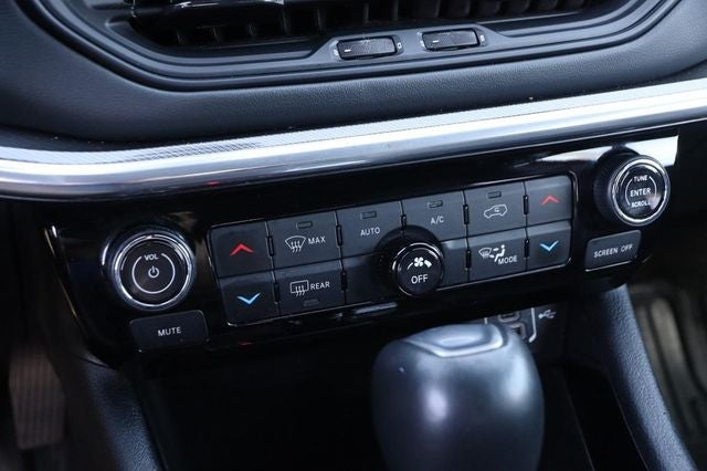 2023 Jeep Compass (Red) Edition