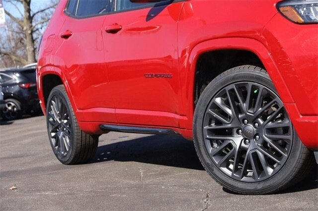 2023 Jeep Compass (Red) Edition
