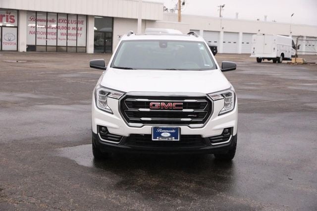 2024 GMC Terrain AT4