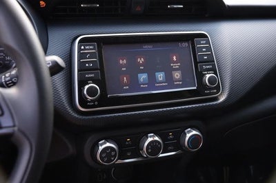 2024 Nissan Kicks S