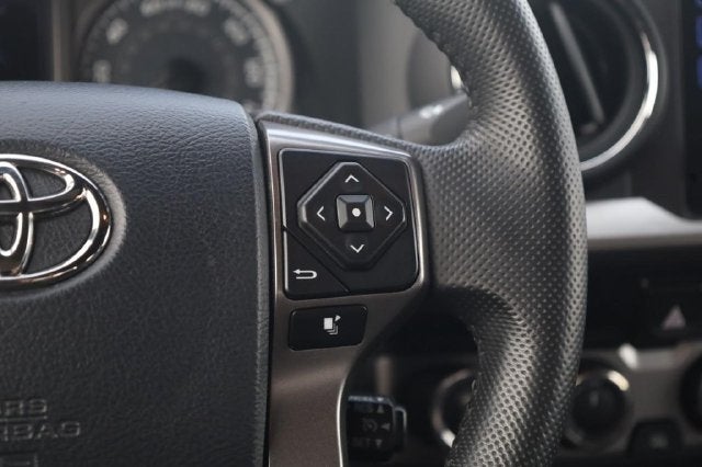 2017 Toyota Tacoma Limited V6