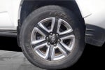 2017 Toyota Tacoma Limited V6