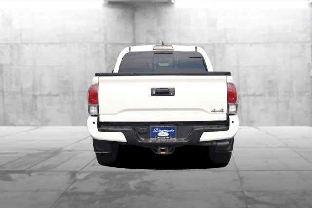 2017 Toyota Tacoma Limited V6