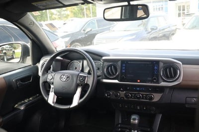 2017 Toyota Tacoma Limited V6