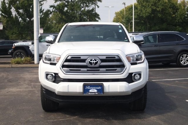 2017 Toyota Tacoma Limited V6