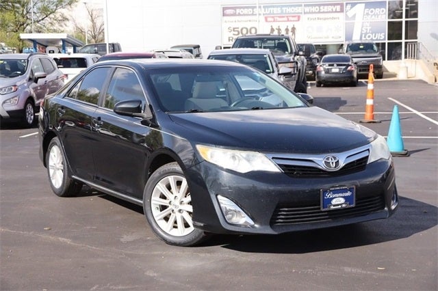 Used 2014 Toyota Camry LE with VIN 4T1BF1FK9EU844619 for sale in Hazelwood, MO
