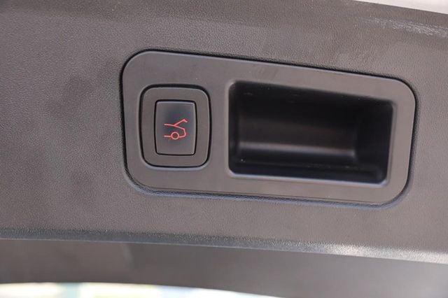 2016 Tesla Model S 75D