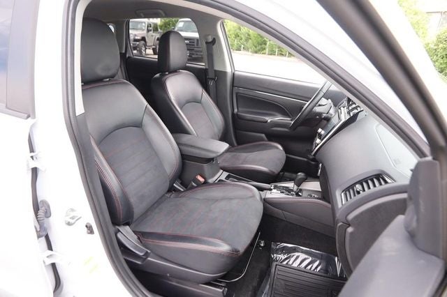 2024 Mitsubishi Outlander Sport 2.0 SE