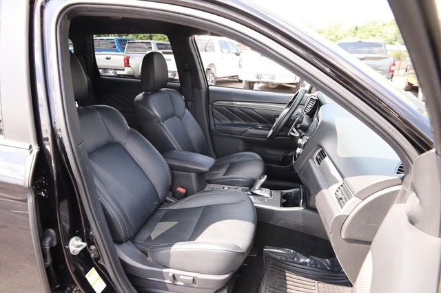 2022 Mitsubishi Outlander PHEV SEL