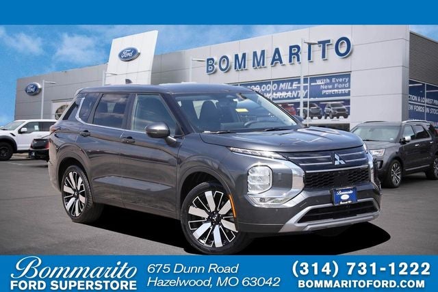 2025 Mitsubishi Outlander SE