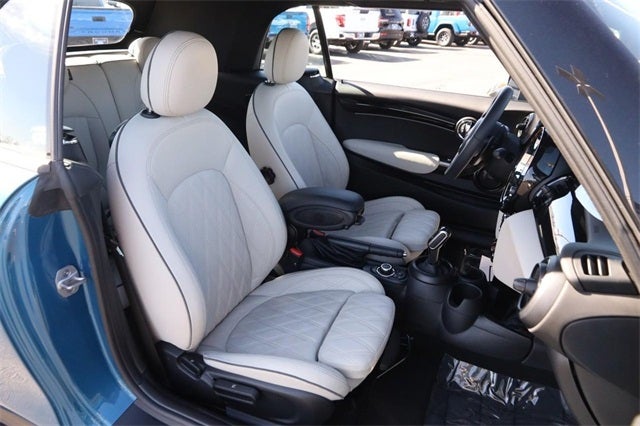 2023 MINI Cooper S Base