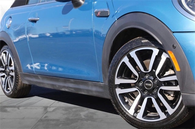 2023 MINI Cooper S Base