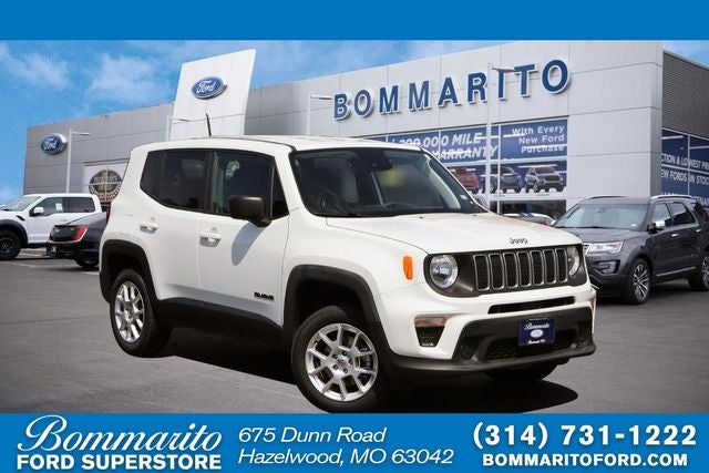 2023 Jeep Renegade Latitude 4x4's photo